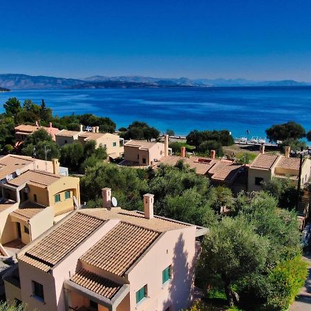 Pebbles And Sea At Barbati With Shared Pool Apartment Bagian luar foto