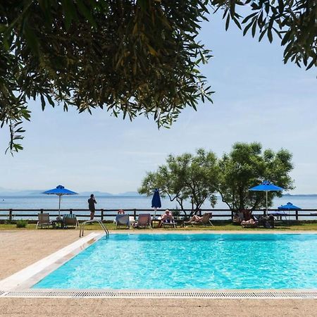 Pebbles And Sea At Barbati With Shared Pool Apartment Bagian luar foto