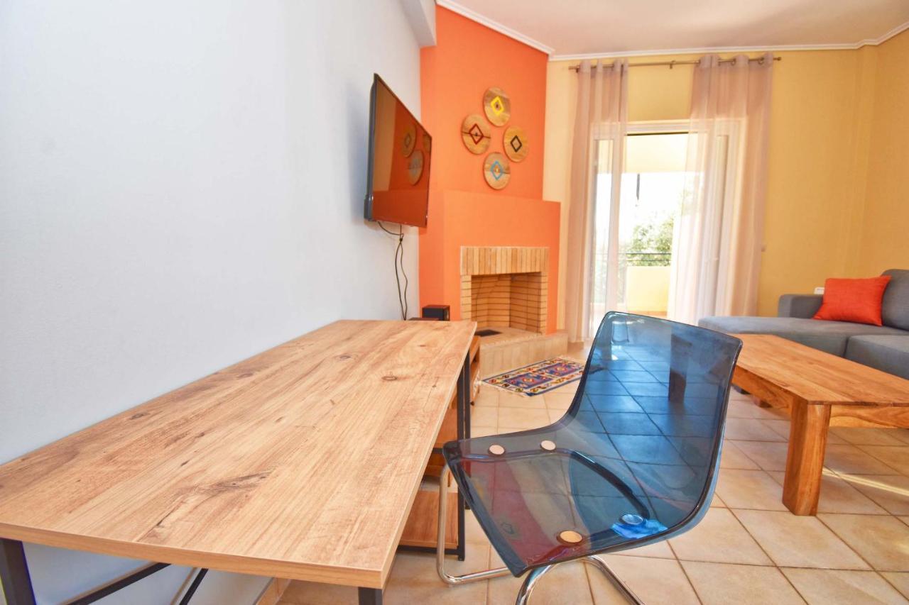 Pebbles And Sea At Barbati With Shared Pool Apartment Bagian luar foto
