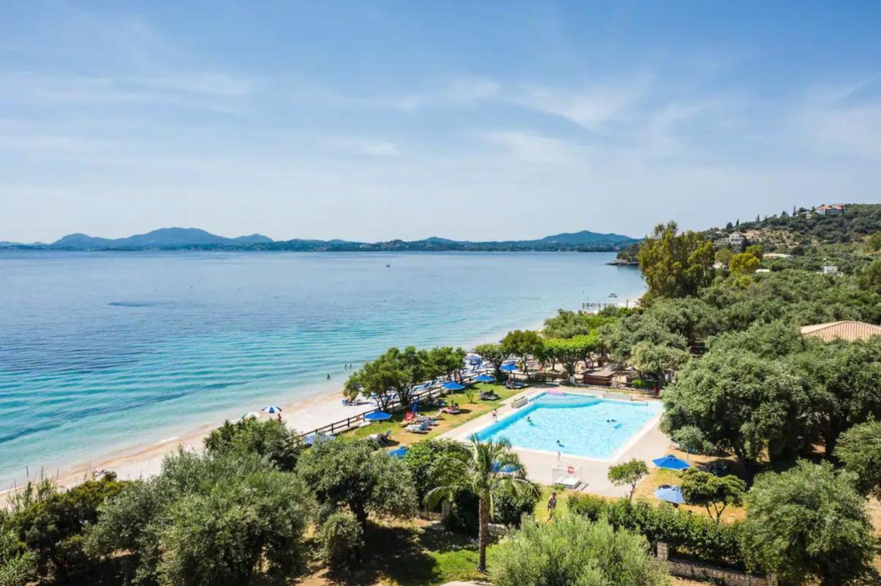 Pebbles And Sea At Barbati With Shared Pool Apartment Bagian luar foto